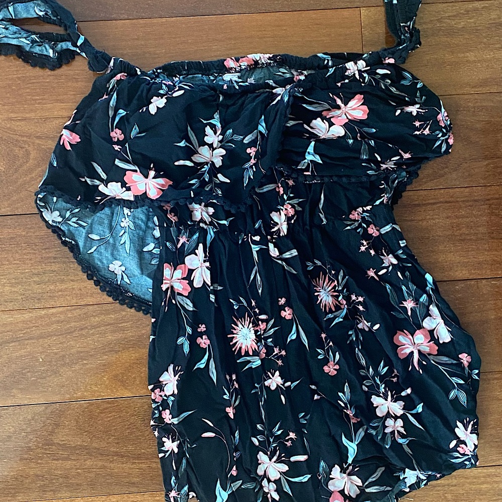 Off the shoulder romper💓✨